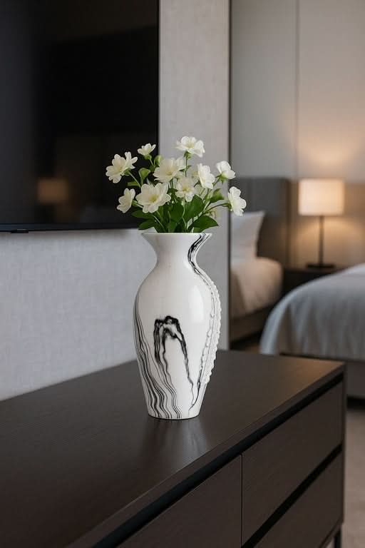 Mended Beauty - Vase