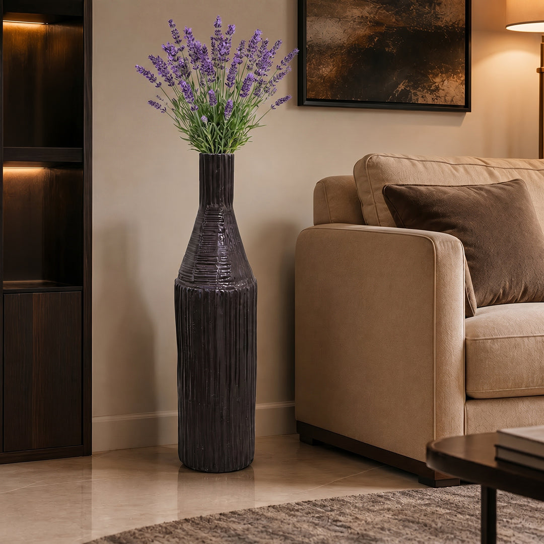 Noir Atelier - The Vase